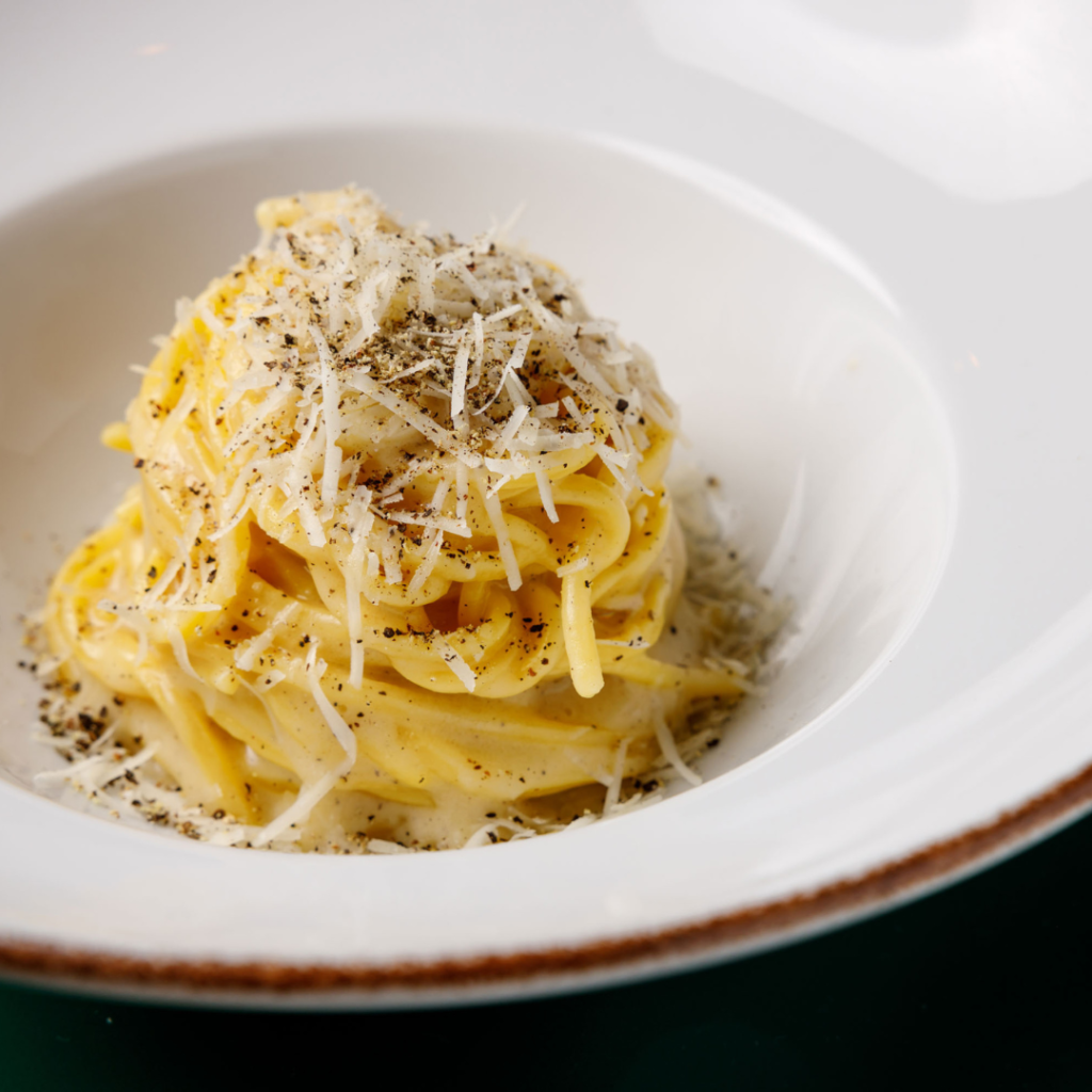 Cacio e pepe, RIstorante Luciano Cucina Italiana