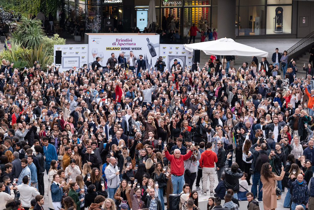 Milano Wine Week, il brindisi inaugurale della scorsa edizione